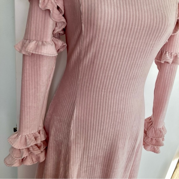 Unosa pink ruffle cottage core dress - Picture 4 of 8